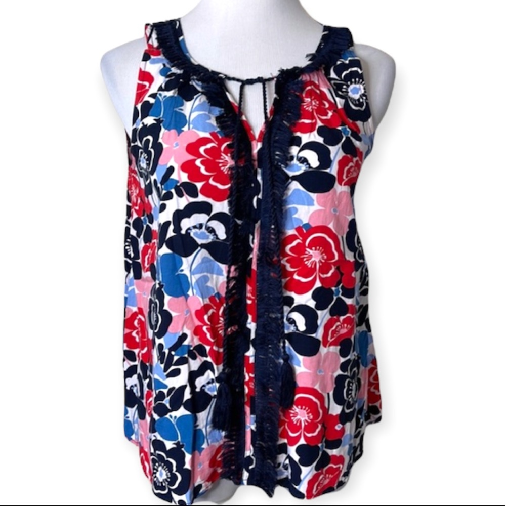 Crown & Ivy Floral Fringe Top Size Small